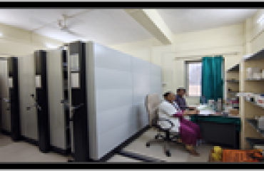 compactor for medicine storage