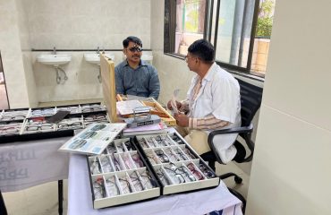 एसआरए अधिकारी आणि कर्मचाऱ्यांसाठी आरोग्य शिबिर