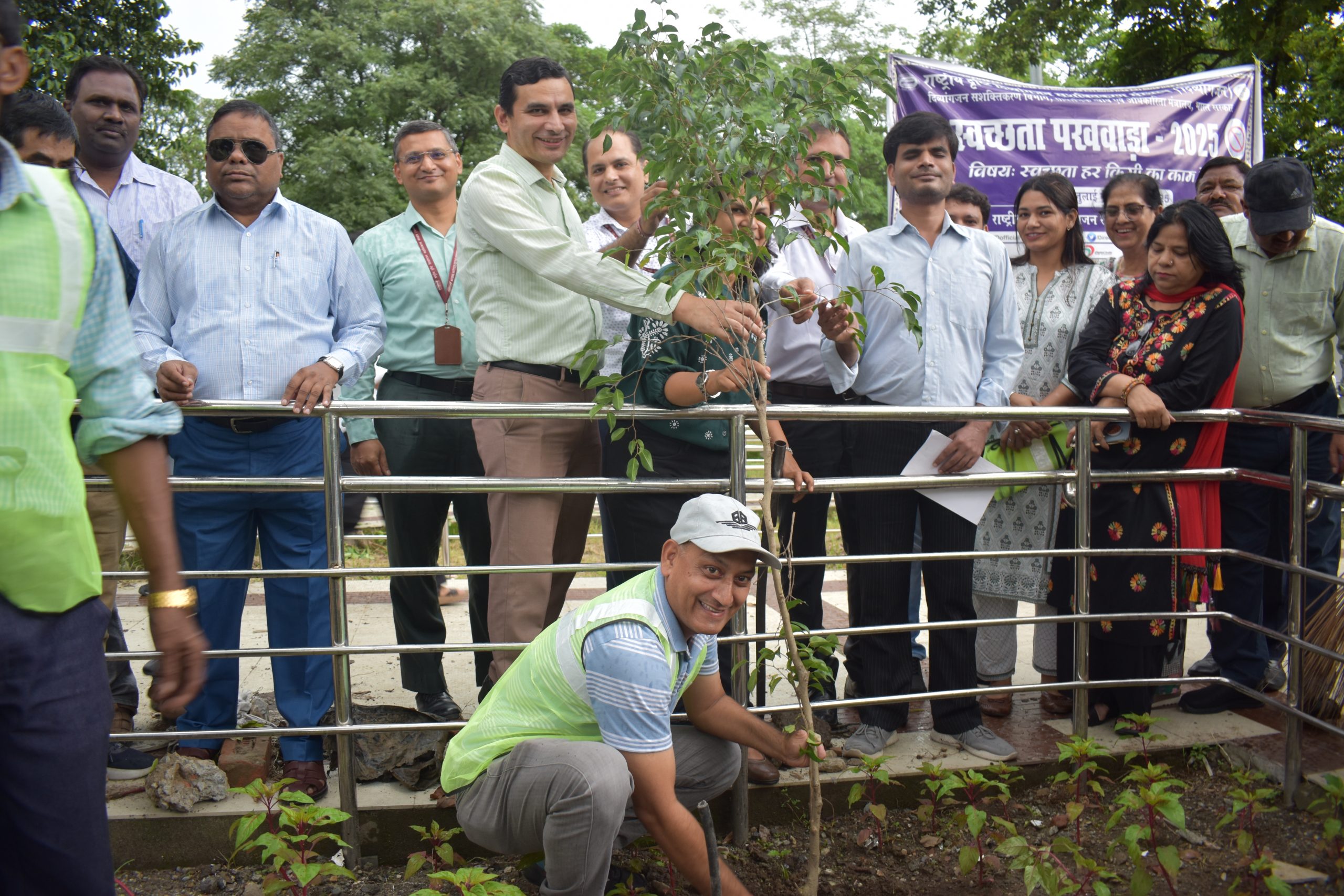 Plantation was also done on the occasion of Uttrakhand_s Traditional Harela Festival.