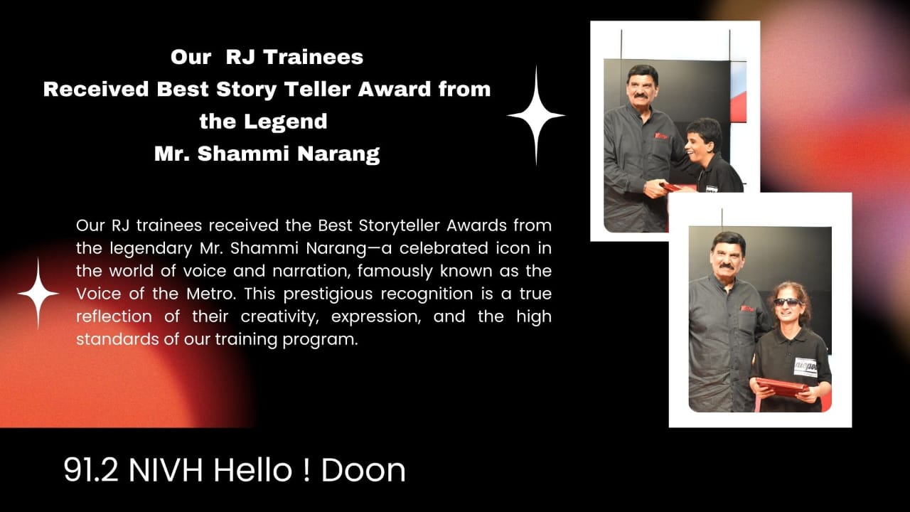RJ Trainees being awarded by Shri Shammi Narang