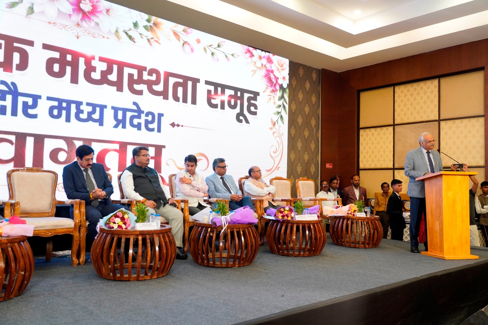 𝐅𝐫𝐨𝐦 𝐃𝐢𝐬𝐩𝐮𝐭𝐞 𝐭𝐨 𝐑𝐞𝐬𝐨𝐥𝐮𝐭𝐢𝐨𝐧