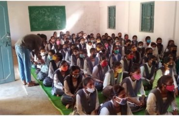 बालिका दिवस मनाना (दिनांक 11-10-2021)