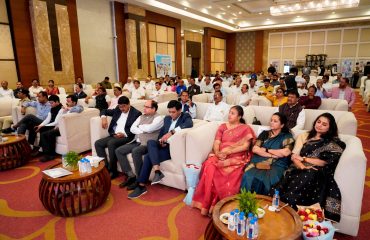 “विवाद से समाधान तक”