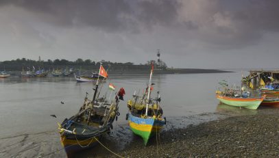 Nani daman jetty ship