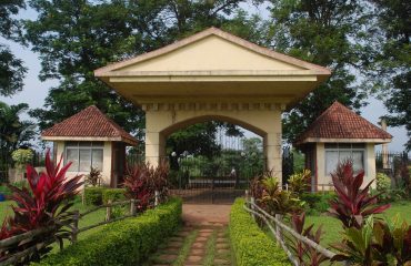 Vanganga Lake Garden view