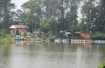 Vanganga Lake Garden lake view