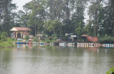 Vanganga Lake Garden lake view