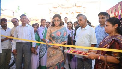 The District Legal Services Authority (DLSA), Dakshin Dinajpur at Balurghat, organized the inauguration of a Legal Literacy Stall on 13.10.2026 at the Hili Basudebpur Biplabi Sangha Puja Pandal, Dakshin Dinajpur.