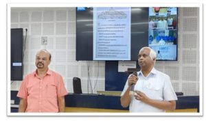 Shri. Peter Francis Thambusamy A, DDG & SIO TS & Shri. Anil Rathore, STD & HoD NIU Hyderabad reading the Preamble to the Constitution & DIOs from Districts connected on VC