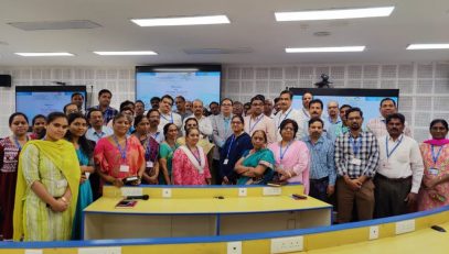 Group photo of DG NIC with NIC officers and staff