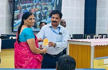 सुश्री वी. नागमणि, वैज्ञानिक-ई (अंतर्वैयक्तिक संपर्क) तेलंगाना में ई-ऑफिस का प्रभावी कार्यान्वयन