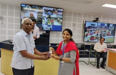नेटवर्क और सुरक्षा कार्यान्वयन के लिए सुश्री जी श्रीलता, वैज्ञानिक-सी (नेटवर्क प्रौद्योगिकी, सुरक्षा कार्यान्वयन और आईएसएमएस पहल)।
