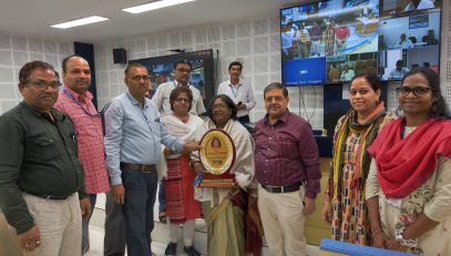 AINOA SEB Team handing the ANIOA Memento to Smt Sunanada