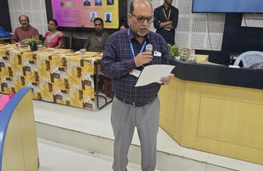 सेवानिवृत्ति समारोह तस्वीर 9