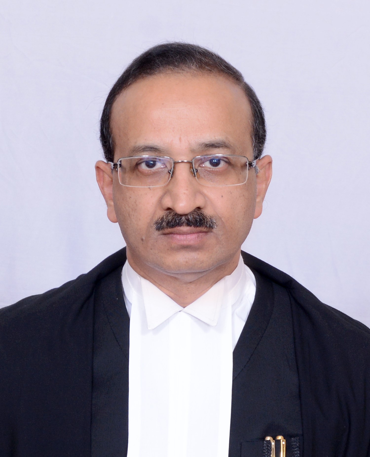 HON'BLE EXECUTIVE CHAIRMAN