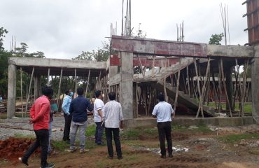 ୧୯.୦୬.୨୧. ତାରିଖରେ ମାଲକାନଗିରି ଜିଲ୍ଲାର ମାଥିଲି ଠାରେ ନିର୍ମାଣାଧୀନ ଏକଲବ୍ଯ ଆବାସିକ ବିଦ୍ୟାଳୟ କମ୍ପ୍ଲେକ୍ସ ଦେଖିଲେ