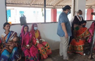 Carpet weaving training of Souda women by SDA