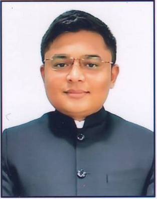 Hon. Ashish Yerekar_Chief Executive Officer