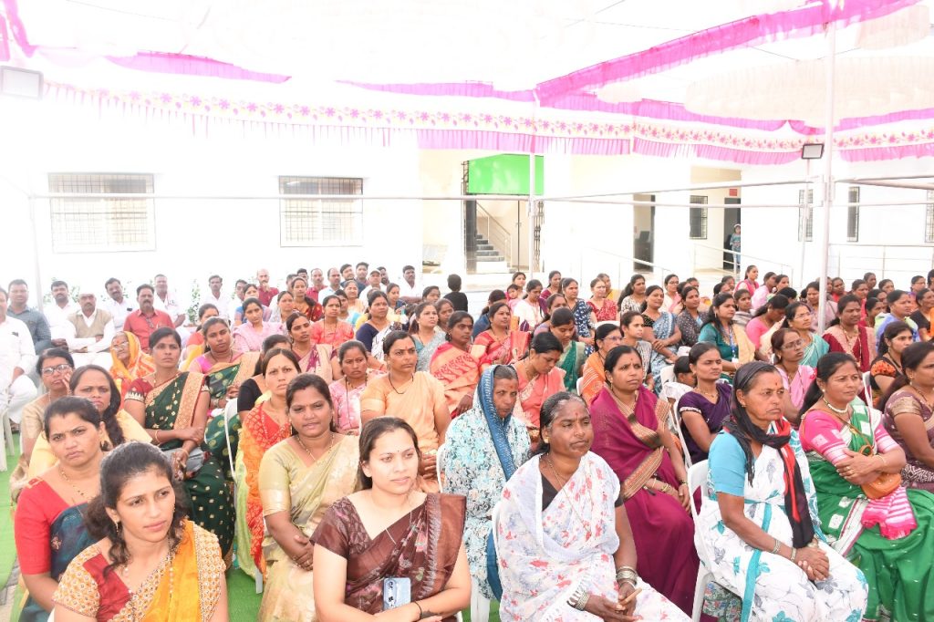 WhatsApp Image 2025-11-15 at 8.16.32 PM (1) WhatsApp Image 2025-11-15 at 8.16.32 PM (1)