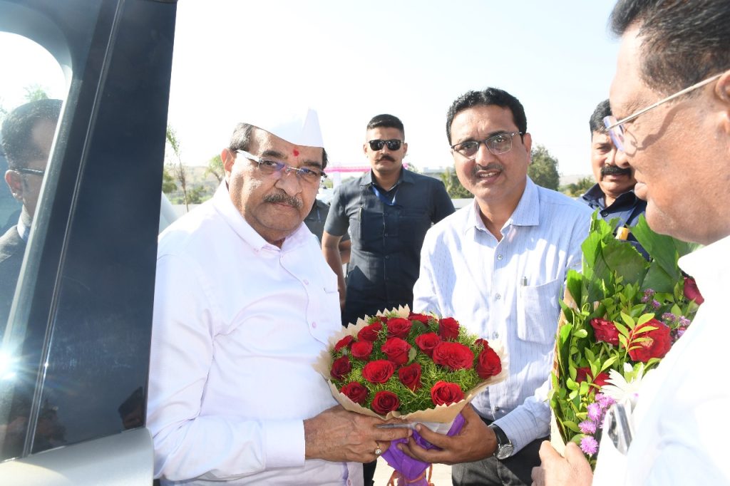 WhatsApp Image 2025-11-15 at 8.16.24 PM (1) WhatsApp Image 2025-11-15 at 8.16.24 PM (1)