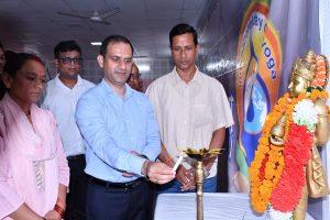 'Crowd gathered in Ayush fair, people took health benefits' 'Bageshwar moved towards healthy life with the confluence of yoga and Ayurveda