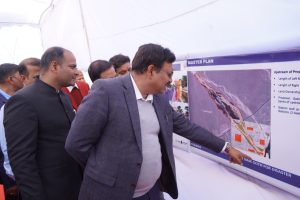 श्री आनन्द बर्द्धन