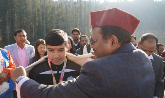 श्री आनन्द बर्द्धन