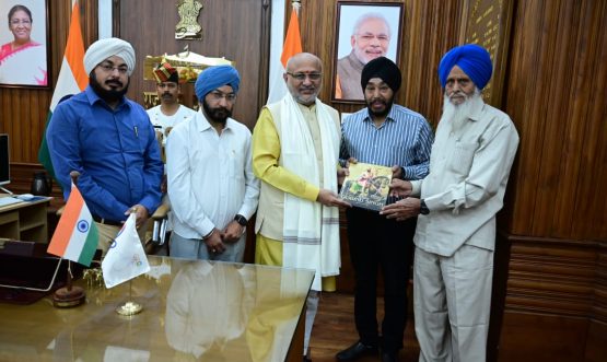 A delegation from Gurdwara Shri Guru Singh Sabha Ranchi met the Honourable Governor Shri C.P. Radhakrishnan at Raj Bhawan Ranchi