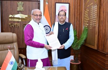 Honorable Governor Shri CP Radhakrishnan and former Minister of State Shri Radha Krishna Kishore