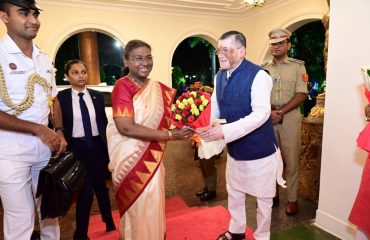 Honourable President of India with Honourable Governor of Jharkhand at Raj Bhavan Jharkhand