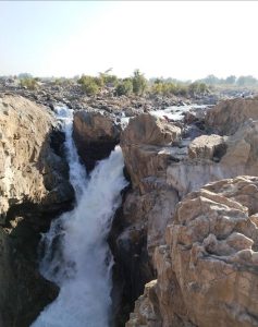 Raksganda Waterfall front