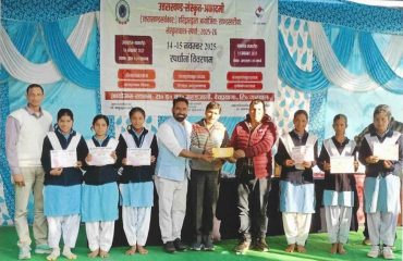 टिहरीगढवालम्