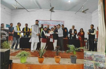 टिहरीगढवालम्