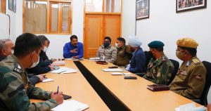 Divisional Commissioner, Ladakh reviews labour influx against COVID situation