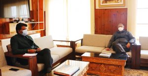 Chairman LAHDC Kargil meets Advisor Ladakh to discuss various issues