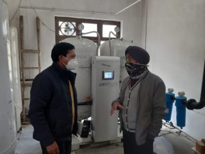 Officials inspect oxygen plants in Leh to take stock of standby power supply