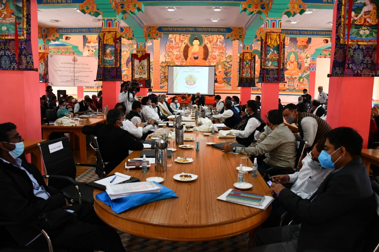 Parliamentary Standing Committee visits various institutes in Leh, interact with mgmt & staff