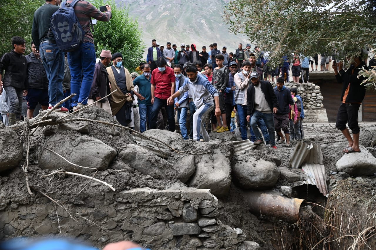 CEC Feroz Khan takes stock of flash flood, mud slide situation at Sangrah