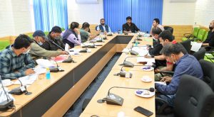 CEC Feroz Khan takes stock of pace of implementation of JJM works in Kargil (2)