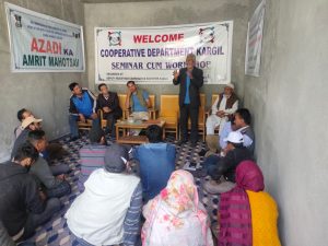 Cooperatives Department Kargil organizes day long seminar-cum-workshop on importance of organic farming (1)