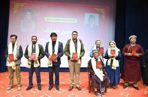 CEC Feroz Khan launches Sambey Motik by Dr Kaniz Fatima (2)