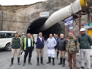MoS Ajay Kumar Mishra visits Zojila tunnel eastern portal, reviews work progress (1) (1) (1)