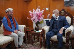 Activist Sajjad Kargili calls on Hon’ble Lt Governor Brig (Dr) BD Mishra (Retd)
