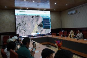 ADC Leh Ghulam Mohd inaugurates training session on New Digital Portal for Land Management.