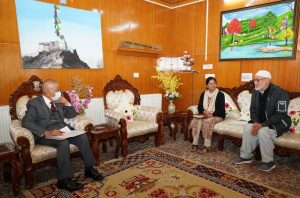 Councillor GM Pore-led delegation calls on Hon’ble Lt Governor Brig (Dr) BD Mishra (Retd).