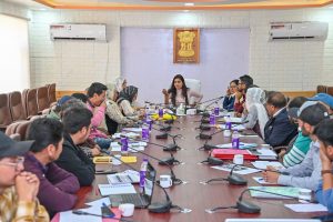 Administrative Secretary, Shashanka Ala Reviews Social, Tribal Welfare Schemes in Kargil.