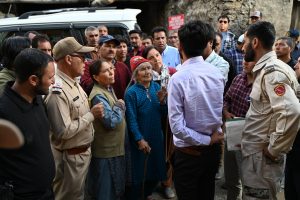 DC Kargil Visits Aryan Valley, Emphasises Cultural Preservation and Tourism Development.