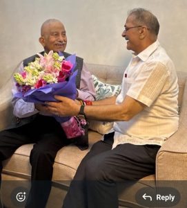 Hon’ble Lt Governor Kavinder Gupta meets former LG Brig (Dr) BD Mishra (Retd) in Delhi.