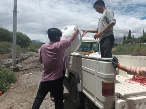 The Ladakh Pollution Control Committee (LPCC) Leh conducted a cleanliness drive along the Agling–Choglamsar stretch of the Indus River