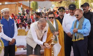 Hon’ble LG Gupta lights up the lamp